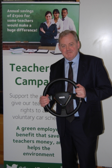 Guto Bebb MP drives teacher salary sacrifice car campaign forward.